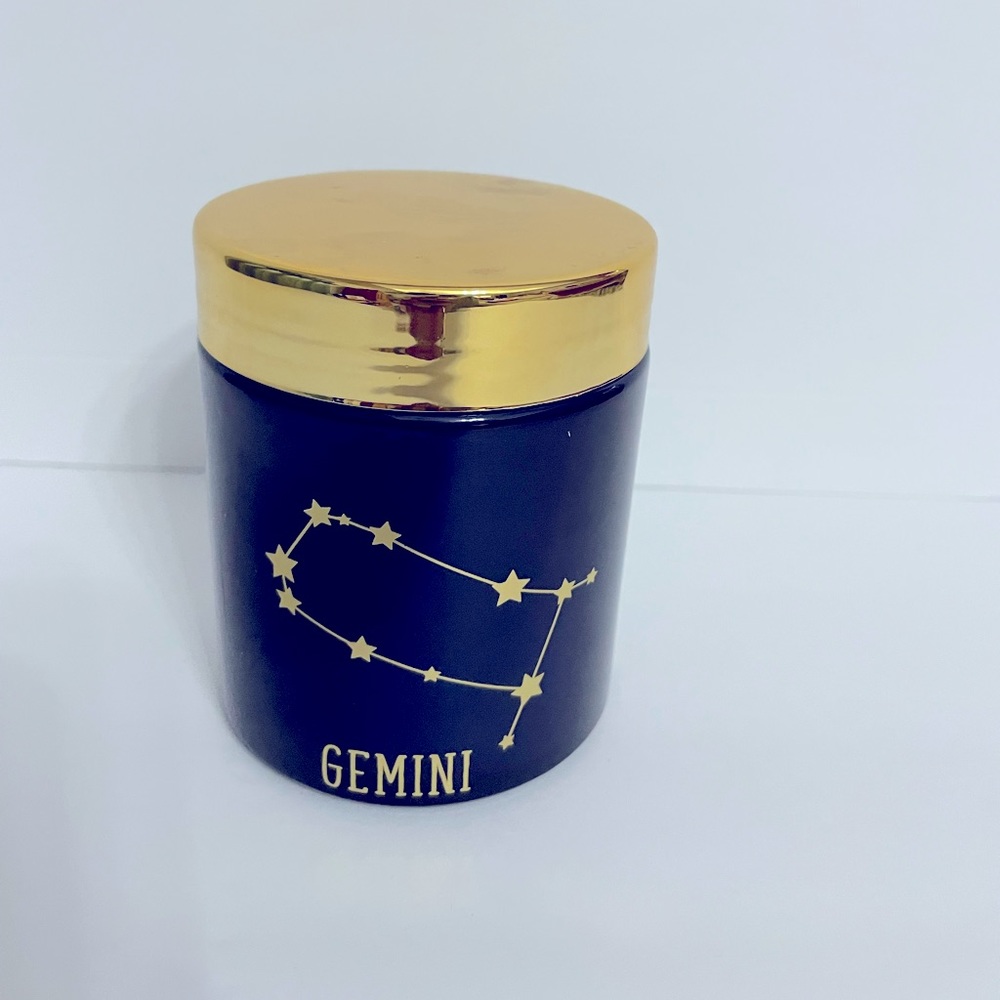Gemini Zodiac candle